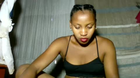 elita12010 online show from 06-16-26, 12:30
