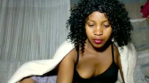 elita12010 online show from 06-18-26, 07:29