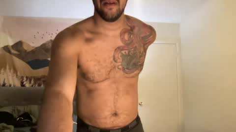 Snapshot of elitealex87 chatting on 07-18-26, 09:35 elitealex87 online show from 07-18-26, 09:35