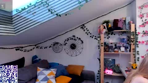 EliteEros online show from 05-11-26, 02:45