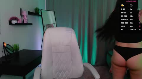 Ari online show from 03-25-26, 07:36