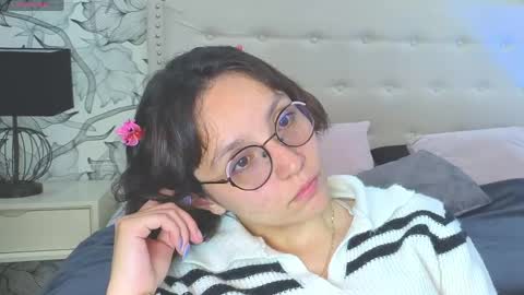 Eliza online show from 04-29-26, 07:31