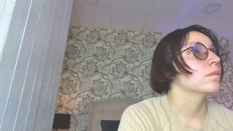 Eliza online show from 05-05-26, 07:11