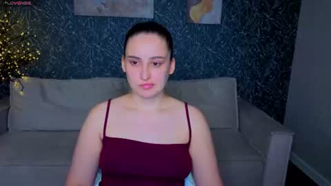 Snapshot of elizabet_collins chatting on 06-28-26, 01:00 Elizabet online show from 06-28-26, 01:00