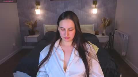 Snapshot of elizabet_collins chatting on 07-06-26, 03:03 Elizabet online show from 07-06-26, 03:03