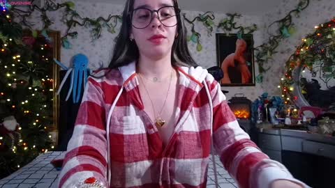 Elizabeth online show from 12-03-24, 10:50