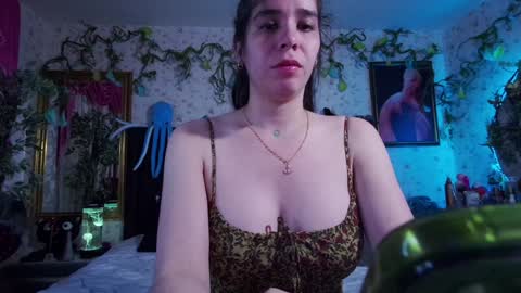 Elizabeth online show from 01-27-25, 10:27