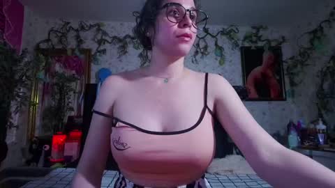 Elizabeth online show from 09-20-25, 10:22