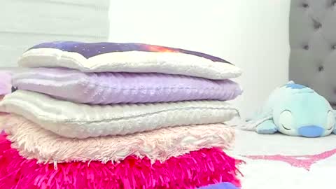 ELIZA online show from 07-27-26, 03:24
