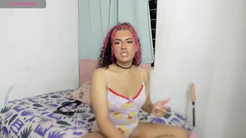 elizabeth_777 online show from 02-25-25, 12:25