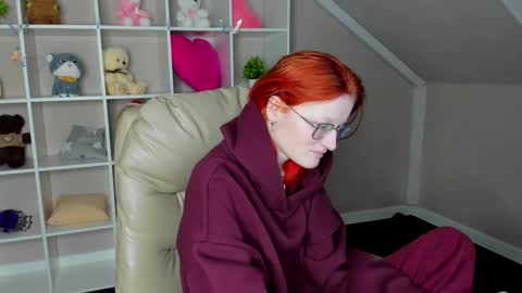 Elizabeth online show from 01-08-26, 01:08