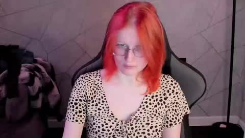 Elizabeth online show from 02-02-26, 09:41