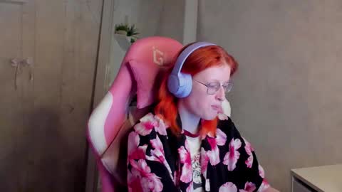 Elizabeth online show from 02-05-26, 08:08