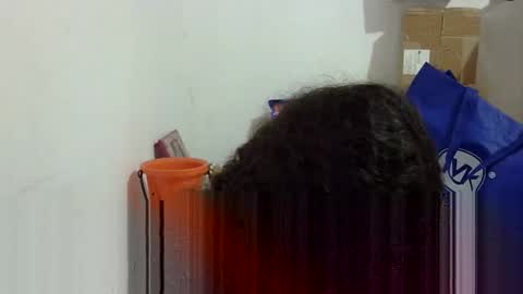 Elizabeth Martinez  online show from 05-06-26, 07:08