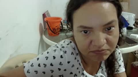 Elizabeth Martinez  online show from 05-12-26, 05:54