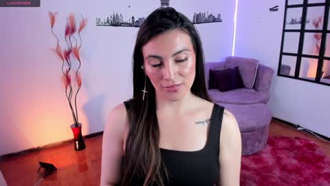 Snapshot of elizabeth_taylor_b chatting on 12-11-24, 04:20 Elizabeth online show from 12-11-24, 04:20