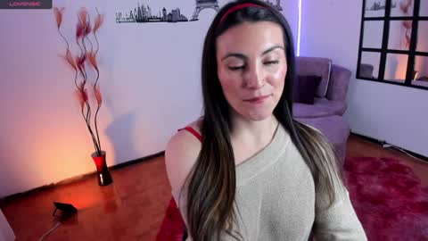 Snapshot of elizabeth_taylor_b chatting on 12-23-24, 08:57 Elizabeth online show from 12-23-24, 08:57