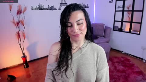Snapshot of elizabeth_taylor_b chatting on 01-02-25, 05:50 Elizabeth online show from 01-02-25, 05:50
