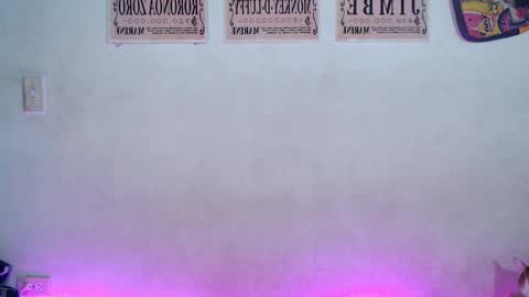 Snapshot of elizabeth_taylorxxx chatting on 02-27-25, 02:32 Elizabeth Taylor online show from 02-27-25, 02:32