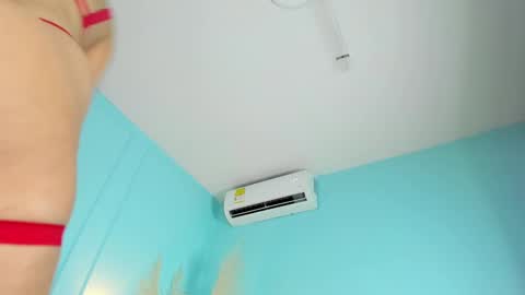 Eli  online show from 02-09-25, 07:41