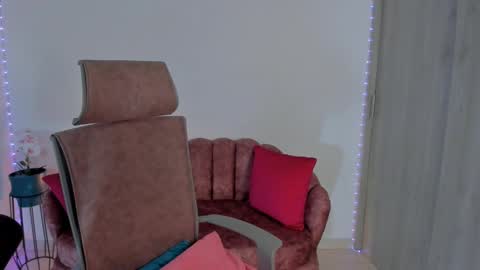 Eliza online show from 03-09-25, 02:50