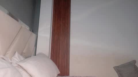 Lizzy online show from 10-25-25, 12:40