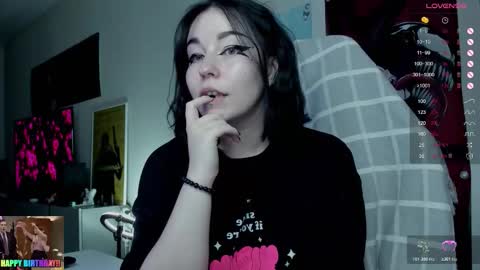 Eli online show from 02-03-26, 01:37