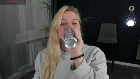 elizabethmad online show from 09-11-25, 09:15