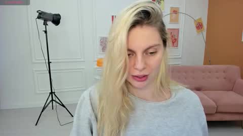 elizabethmad online show from 11-11-25, 06:24