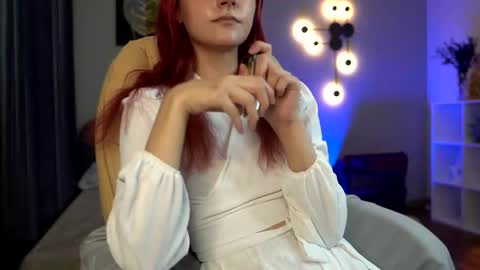 Snapshot of elizabethmilller_ chatting on 10-05-25, 09:56 Elizabet online show from 10-05-25, 09:56