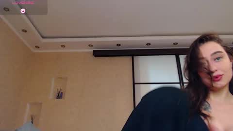 Snapshot of elizabethollan chatting on 02-05-25, 06:15 Elizabeth online show from 02-05-25, 06:15