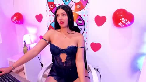 Snapshot of elizabethrodriiguez chatting on 02-15-25, 03:17 Elizabeth Rodrguez online show from 02-15-25, 03:17