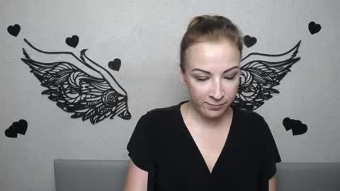ElizabethSho online show from 07-03-26, 05:19