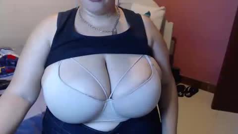 Elizabeth online show from 01-11-25, 10:18