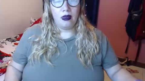 Elizabeth online show from 01-17-25, 01:35