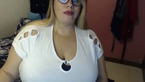 Elizabeth online show from 01-23-25, 10:01