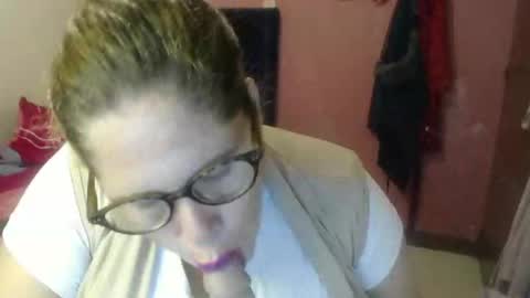 Elizabeth online show from 01-30-25, 10:19