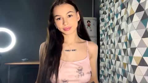 Snapshot of elizabethurch chatting on 10-10-25, 09:25 L O V E L Y online show from 10-10-25, 09:25