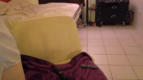 Eliza online show from 02-18-25, 05:10