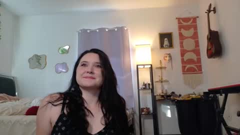 Eliza online show from 09-23-25, 12:41