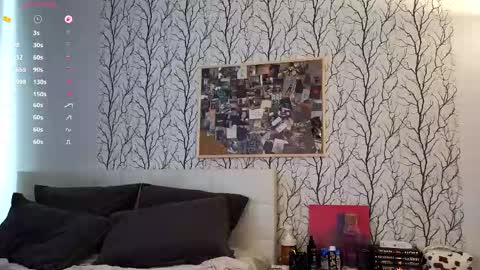 Lisa  online show from 05-14-26, 02:46