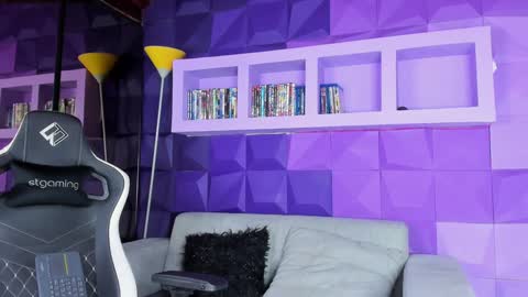 elizbeth_777 online show from 02-05-25, 02:16