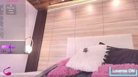 elizbeth_777 online show from 05-06-26, 03:02