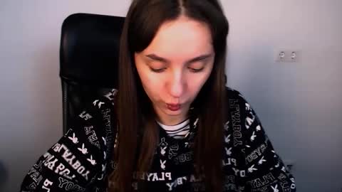 elizsun online show from 11-20-25, 09:09