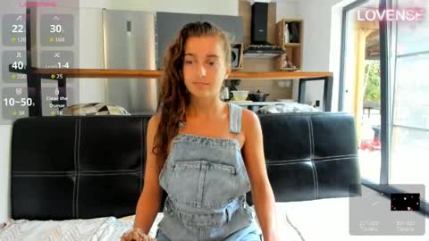 Eliz                               online show from 05-26-26, 10:00
