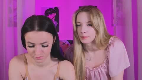 elizzza_ online show from 02-14-25, 06:12