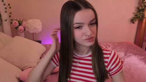 elizzza_ online show from 05-09-26, 05:23