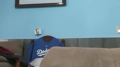 Snapshot of eljim323323 chatting on 10-23-25, 07:45 eljim323323 online show from 10-23-25, 07:45