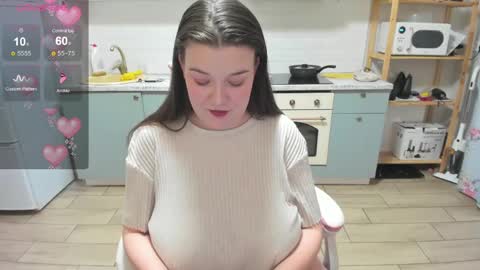 Snapshot of elkapulka chatting on 04-16-26, 11:18 Lina online show from 04-16-26, 11:18