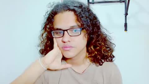 Diana online show from 12-09-24, 01:45